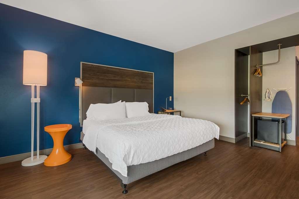 Tru By Hilton Wilson Otel Oda fotoğraf